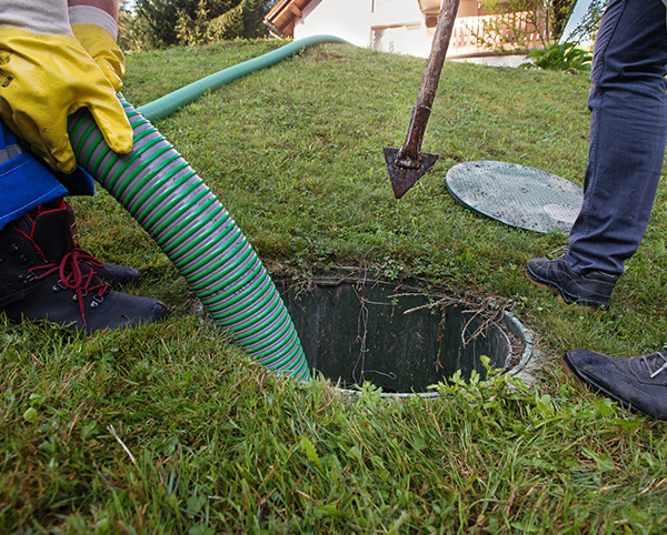 Sewer and Drain Cleaning Bloomfield Hills | Plumber Restoration - sewer-repair